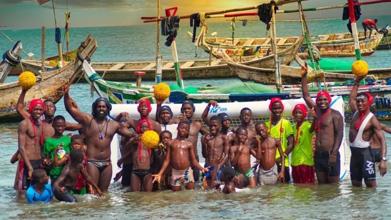 Γκάνα: Ένας νέος κόσμος ανακαλύπτει την υδατοσφαίριση