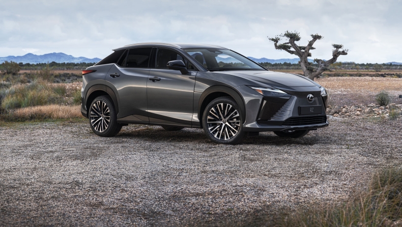 Lexus RZ 450e: Ηλεκτρικό και τετρακίνητο (vid)