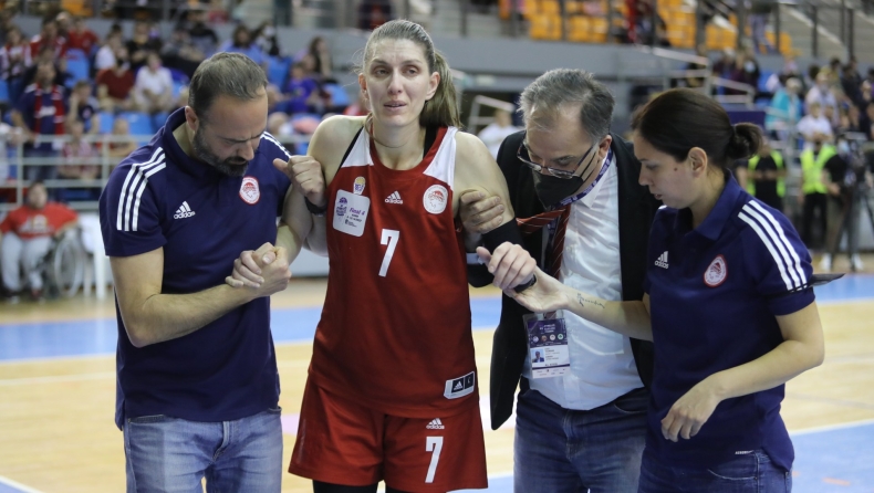 Ολυμπιακός: Γλυκόπικρη «γεύση» για τη Σπυριδοπούλου, αποχώρησε τραυματίας