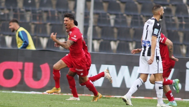 Ο Ρινέρ βοήθησε κουτάβια στο ΕΑΚ Βόλου 