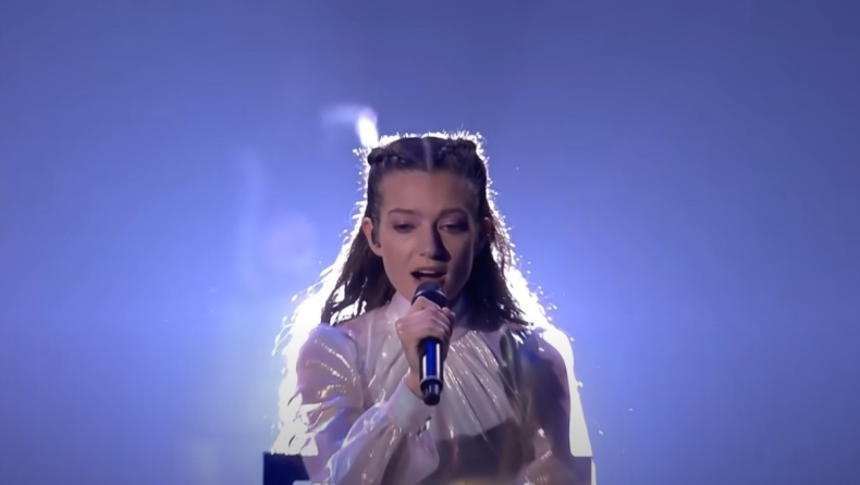 Εντυπωσίασε η Αμάντα Γεωργιάδη στον τελικό της Eurovision (vid)