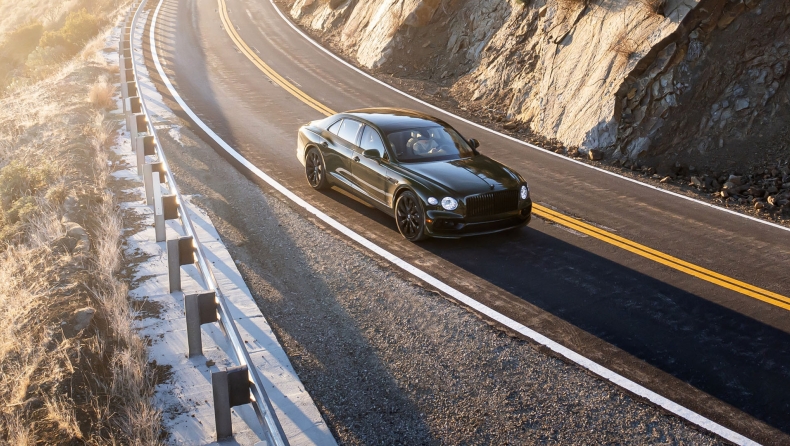 Flying Spur Hybrid: Η πιο οικονομική Bentley