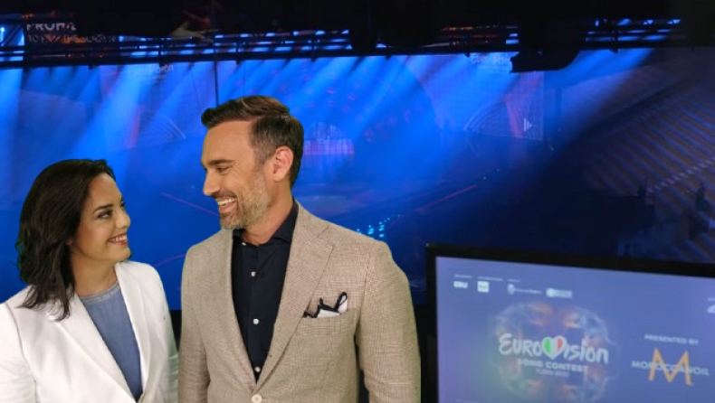Eurovision 2022: Έτσι μοιάζει εσωτερικά το booth που βρίσκονται Καπουτζίδης και Κοζάκου για τη μετάδοση της βραδιάς
