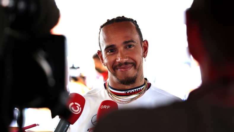 Formula 1, Χάμιλτον: «Είμαι πολύ χαρούμενος με τη βελτίωσή μας»