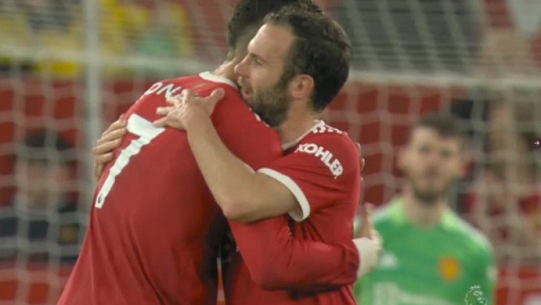 Μάτιτς – Μάτα: Ο αποχαιρετισμός του «Ολντ Τράφορντ» στους δυο ποδοσφαιριστές (vid)