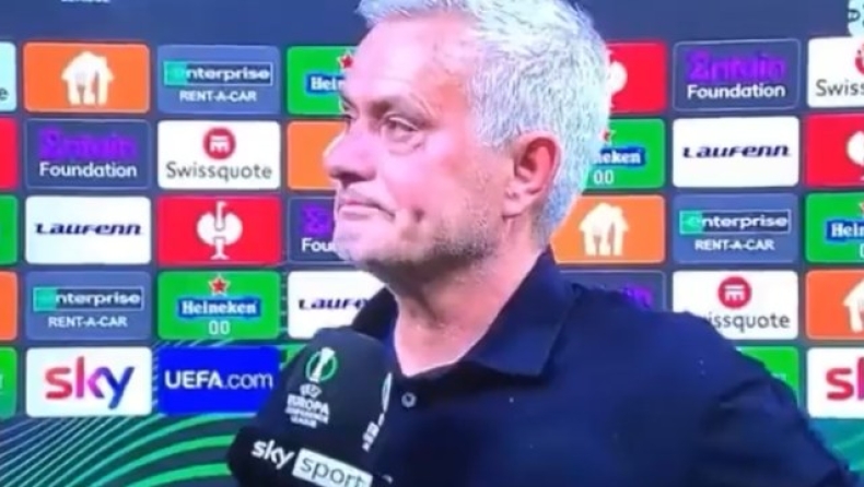 Συγκινημένος στις δηλώσεις του ο Μουρίνιο: «Γράψαμε ιστορία απόψε, θα απορρίψω κάθε πρόταση για να μείνω στη Ρόμα»