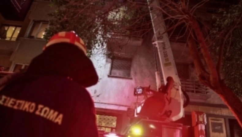 Ηλιούπολη: Φωτιά σε διαμέρισμα με έναν νεκρό 