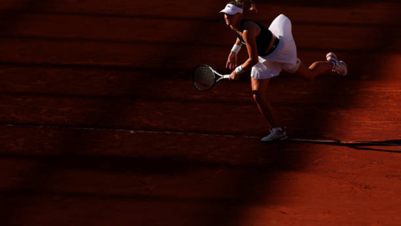 Roland Garros: Η Τίχμαν απέκλεισε την Αζαρένκα στο καλύτερο ματς του τουρνουά