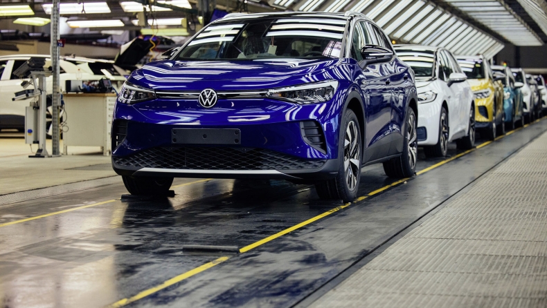 Volkswagen: Ρεκόρ παραγγελιών με μείωση στις παραδόσεις