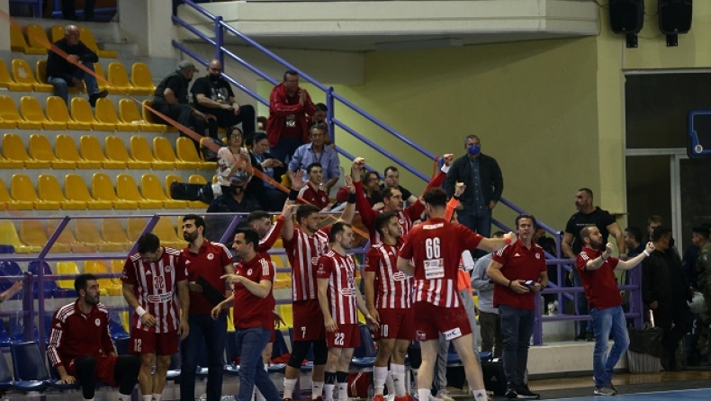 ΑΕΚ – Ολυμπιακός: Προσωρινή διακοπή στη Χαλκίδα