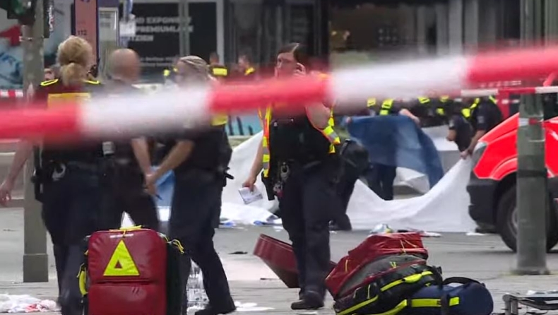 Ένας νεκρός και δεκάδες τραυματίες από αυτοκίνητο που έπεσε πάνω στο πλήθος στο Βερολίνο (vid)