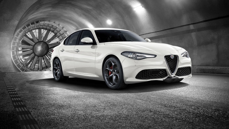 Test drive Alfa Romeo Giulia Sprint: Αειθαλής γοητεία