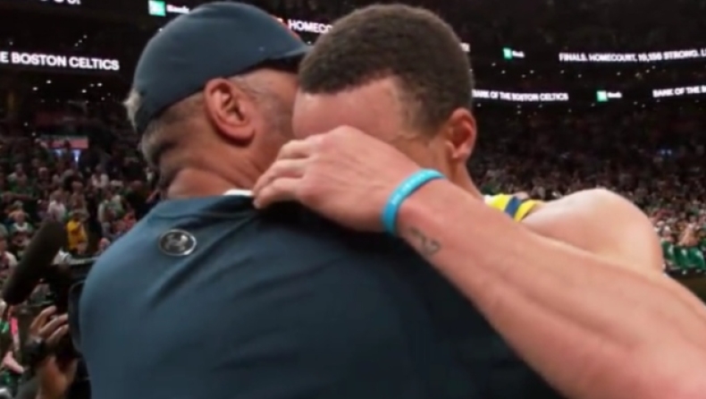 Κάρι: Η αγκαλιά με τον πατέρα του και η δήλωση του μεγαλείου του (vids)