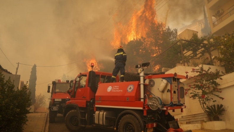 Συναγερμός σε 5 περιφέρειες της χώρας λόγω υψηλού κινδύνου πυρκαγιάς