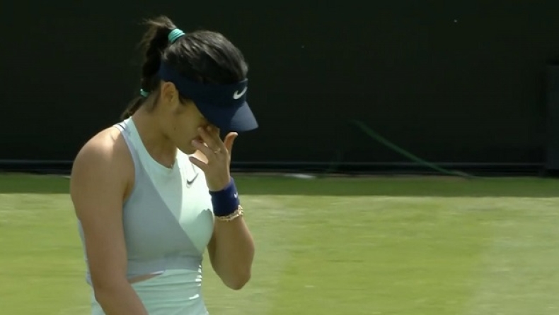 Ραντουκάνου: Εγκατέλειψε λόγω ενοχλήσεων στο Νότιγχαμ