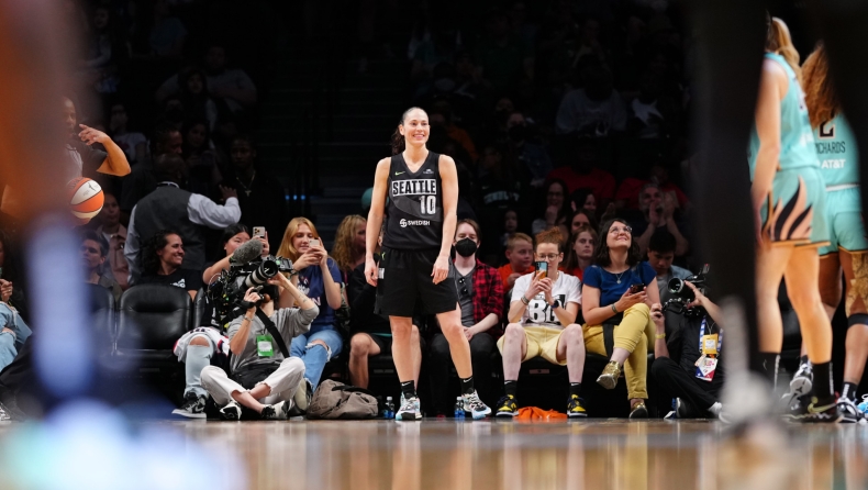 Σου Μπερντ: Last Dance για τη θρύλο του WNBA στη Νέα Υόρκη (vid)
