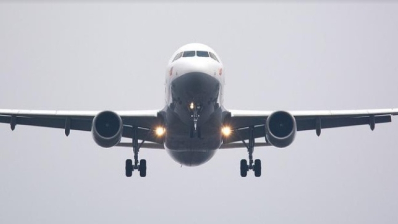 Σκιάθος: Τουρίστρια εκτινάχθηκε από τα αέρια τουρμπίνων αεροσκάφους, το δεύτερο περιστατικό σε λίγες μέρες