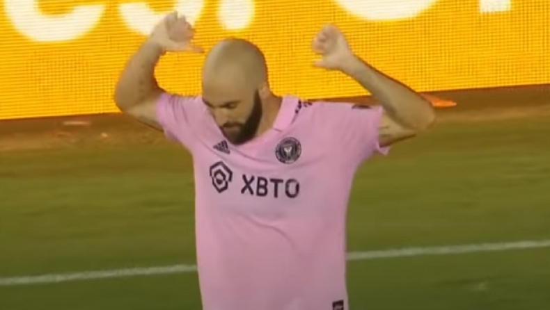 Ιγουαΐν: Xατ-τρικ σε 27', αλλά δεν το χάρηκε (vid)