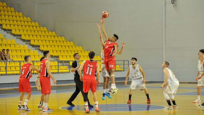 Ηρακλής Κοζάνης - Ολυμπιακός 54-77: Νίκη ύστερα από διακοπή ρεύματος και συνέχεια του αγώνα σε... άλλο γήπεδο! 