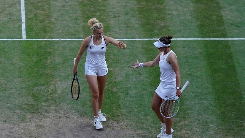 Wimbledon: Κρεϊτσίκοβα και Σινιάκοβα ξανά πρωταθλήτριες