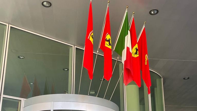 Formula 1: Έτσι μπαίνει στο Μαρανέλο μία σημαία της Ferrari μετά από κάθε νίκη (vid)