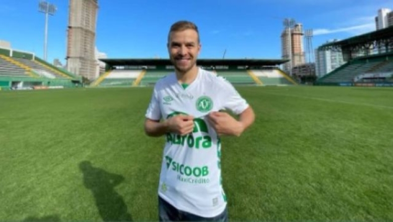 Στην Τσαπεκοένσε ο Τόμας Μπεντιτέλι μέχρι τον Δεκέμβριο