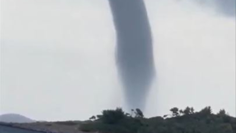 Τρομακτικός υδροστρόβιλος στη Χαλκιδική (vid)