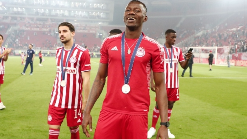 Μαντί Καμαρά για Ολυμπιακό: «Θα είστε πάντα το 'σπίτι' μου»