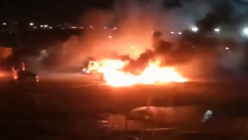 Οπαδοί αργεντίνικης ομάδας έβαλαν φωτιά στα αυτοκίνητα των παικτών (vid)