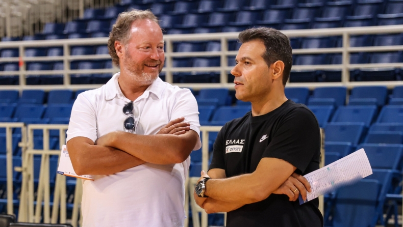 Μπούντενχoλζερ: «Ο Γιάννης Αντετοκούνμπο θα φέρει κάτι ξεχωριστό στο EuroBasket, έχει εκπληκτικό προπονητή η Ελλάδα» (vid)
