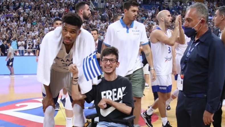 Μάριος Ψαραδέλλης στο Gazzetta: «Το μήνυμα του Γιάννη Αντετοκούνμπο να αφυπνίσει όλη την Ελλάδα»