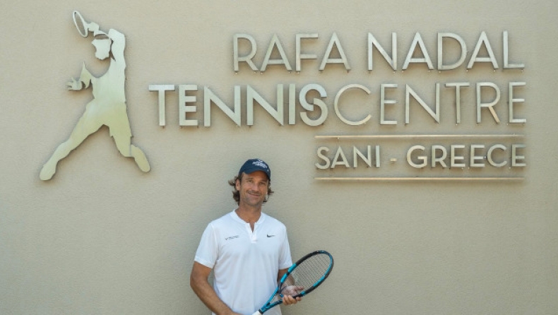 Στην Χαλκιδική ο Κάρλος Μόγια