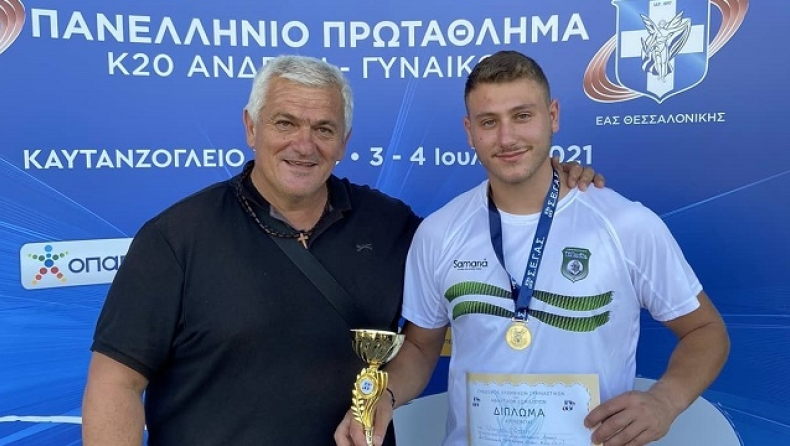 Η μεγάλη της… σφύρας σχολή που προπονείται στα χωράφια στην Ελλάδα