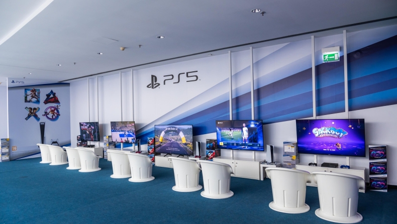 Ανοίγει ξανά το PlayStation Area στην Αθήνα για να δοκιμάσετε όλα τα νέα PS5 games