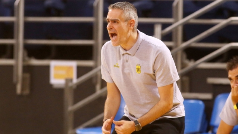 Καστρίτης: «Να μην βιαστούμε να κρίνουμε τα παιδιά»