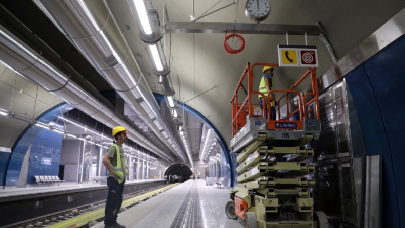 Tελειώνει και παραδίδεται το μετρό του Πειραιά: Εικόνες από τα έργα