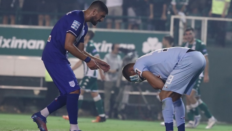 ΠΑΣ Γιάννινα: Η στήριξη όλων στον απαρηγόρητο Αθανασίου για το λάθος στο 2-0 (vid)