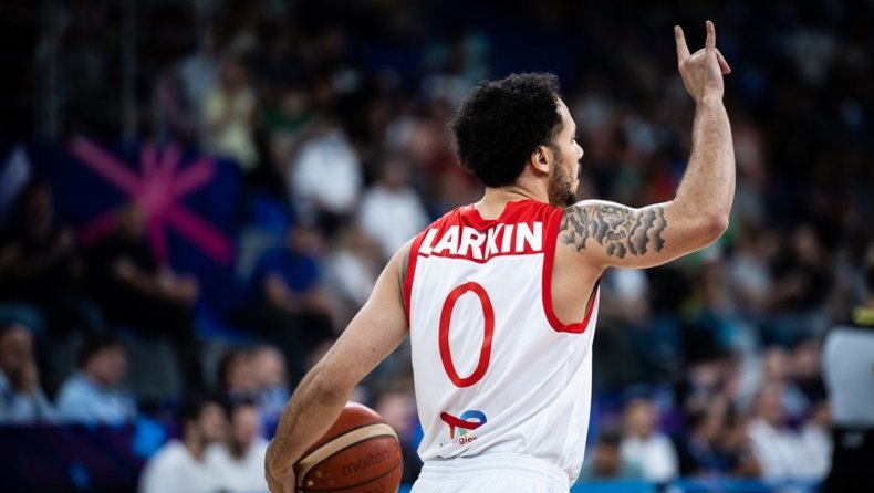 Τουρκία: Τιμωρία πέντε αγωνιστικών για Λάρκιν και Γουίλμπεκιν