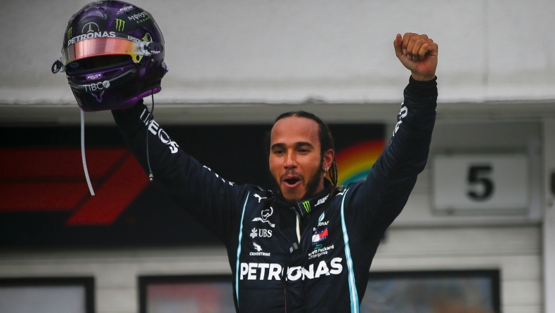 Formula 1, Χάμιλτον: «Θα μείνω στην Mercedes μέχρι να πεθάνω»