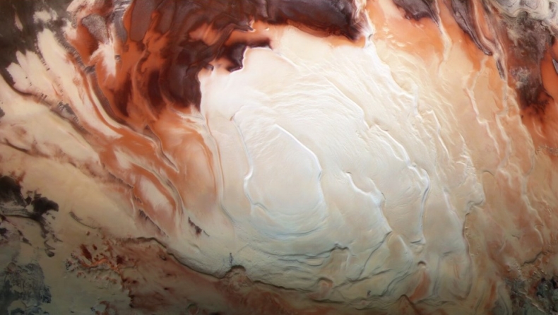Νέες ενδείξεις για την ύπαρξη υγρού νερού κάτω από τον νότιο πόλο του Άρη