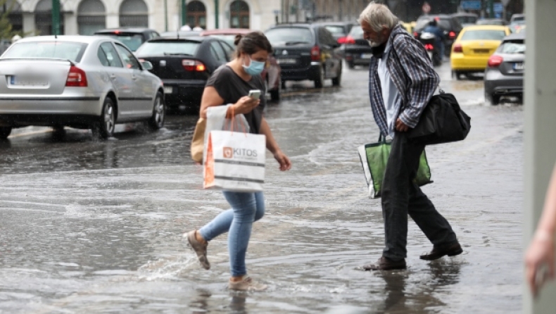 Βροχερός παραμένει ο καιρός, ανεβαίνει η θερμοκρασία (χάρτες & vid)