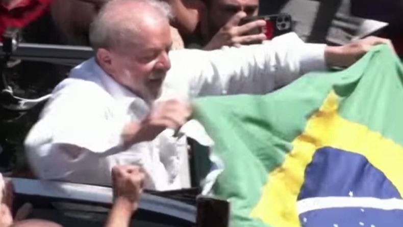 Νέος πρόεδρος της Βραζιλίας ο Λούλα, κέρδισε οριακά τον Μπολσονάρου