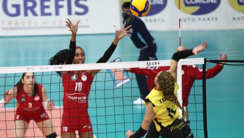 LIVE TV: Ολυμπιακός - ΑΕΚ