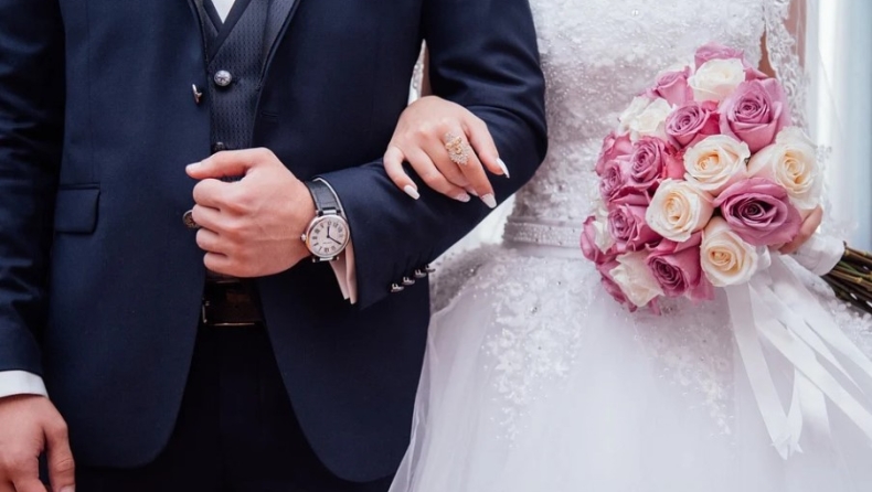 «Σχόλασε» γάμος στην Κρήτη από επιδρομή διαρρηκτών στα σπίτια των καλεσμένων
