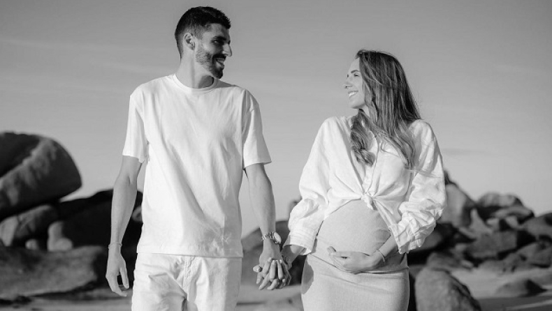 Μπρεστ: Πέθανε η κορούλα του Λέες-Μελού, ήταν μόλις 15 ημερών