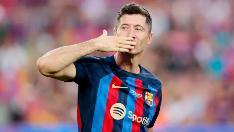 Λεβαντόφσκι: «Οι διαιτητές σκοτώνουν τη La Liga»