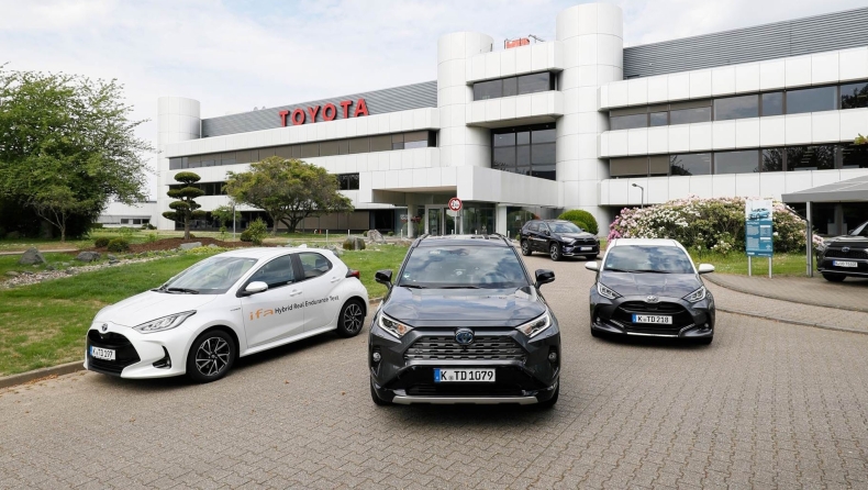 Toyota: Υβριδικά και ηλεκτρικά 2 στα 3 αυτοκίνητα που διαθέτει στην Ευρώπη