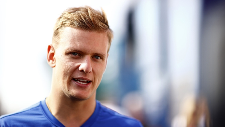 Formula 1, Σουμάχερ: «Είμαι πολύ απογοητευμένος, αξίζω θέση στο πρωτάθλημα»