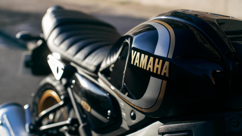 Η Yamaha στρέφεται στη ρητίνη