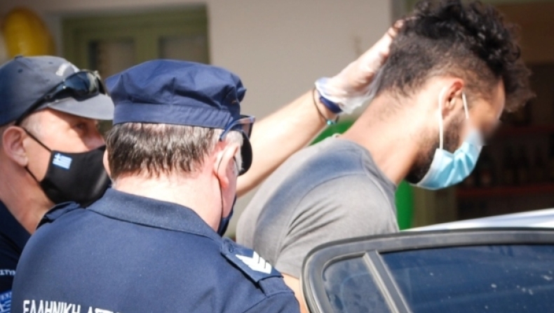 Συγκλονίζει η μητέρα της Γαρυφαλλιάς: «Θέλω πίσω το παιδί μου και όχι τη συγγνώμη του δολοφόνου» (vid)
